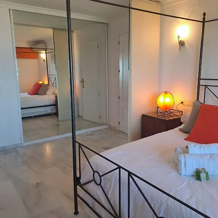 Apartment Beachfront Complex El Coloso Views,pools,parking Costa *