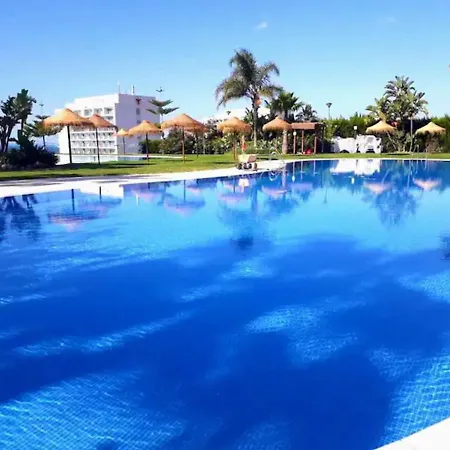 Apartamento Beachfront Complex El Coloso Views,pools,parking Costa *